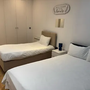 Pensjonat Comfortable - Cosy - Budget In Center, Londyn