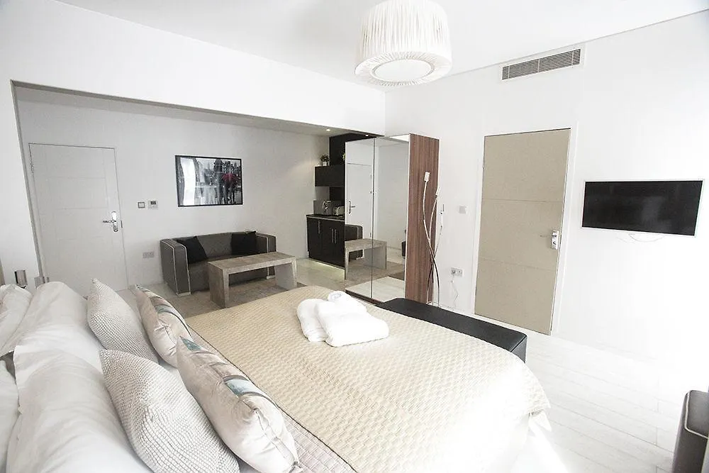 Aparthotel Room Home Stay London