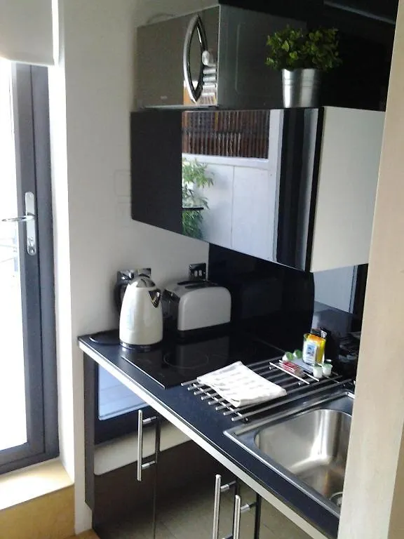 Aparthotel Room Home Stay London