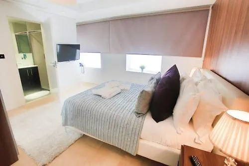 Room Home Stay London 4*,  Großbritannien