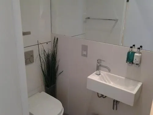 Room Home Stay London Aparthotel